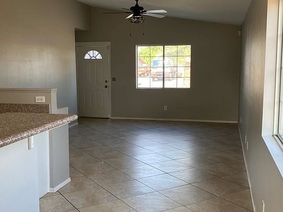5th image of 4205 N 31st Dr
