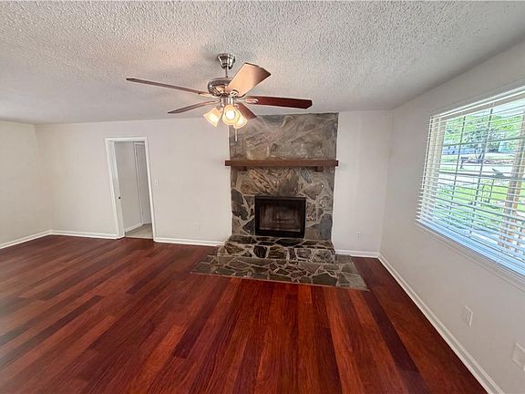 3rd image of 3000 Wilkes Plantation Way