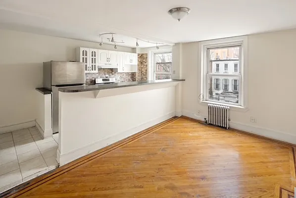 Rented by A P Realty Group NY LTD | media 37