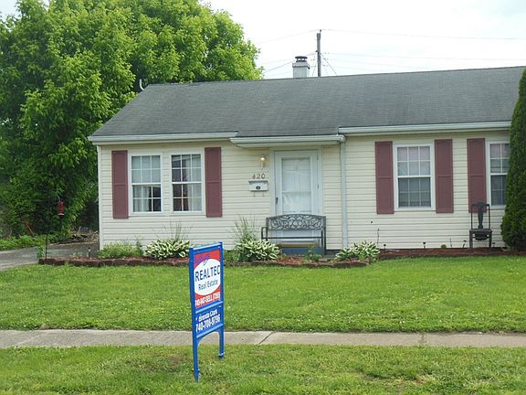 3rd image of 420 Gordon Ave