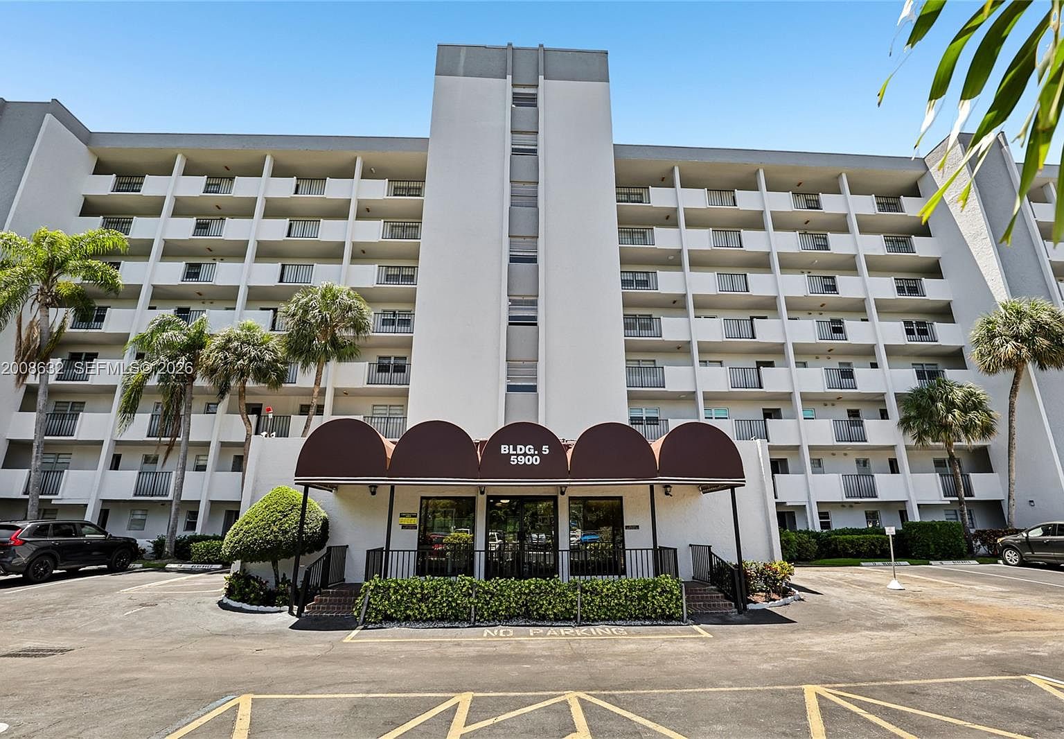 5900 NW 44th St APT 312
