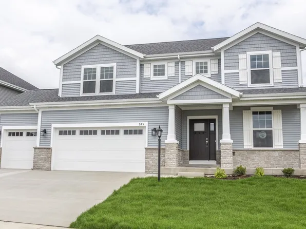 139 Brookside Cir, Hawthorn Woods, IL 60047