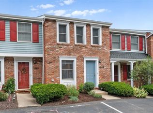 1608 Timberidge Dr, Bethel Park, PA