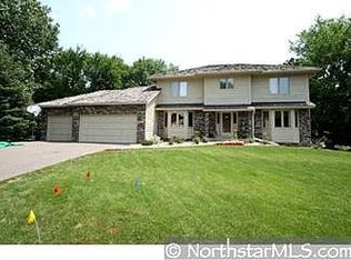 7006 Sandy Hook Cir, Chanhassen, MN 55317