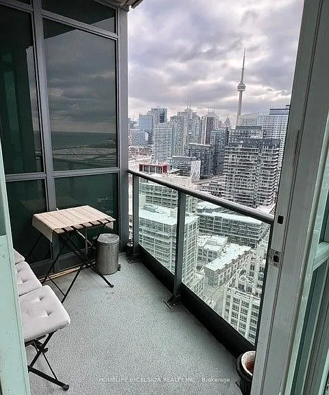 215 Fort York Blvd S #2903 — Photo 3