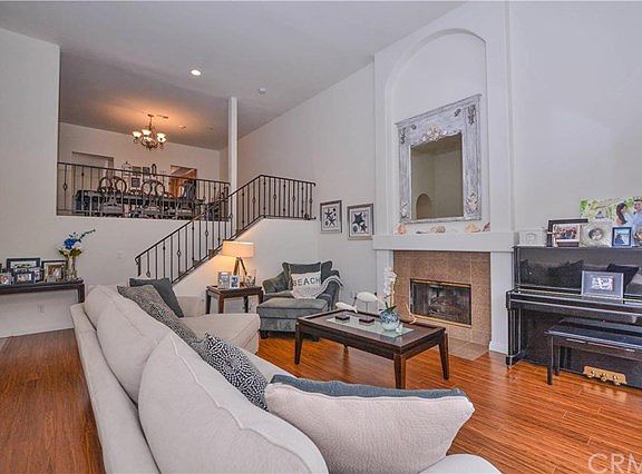 4th image of 700 Meyer Ln Unit 14