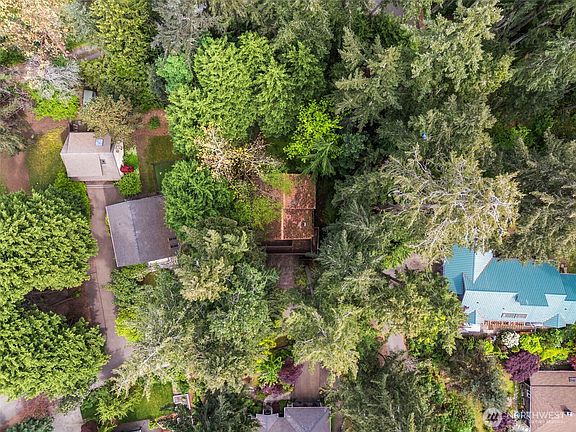 2nd image of 6430 NE Agate Beach Road