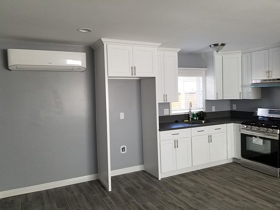 2nd image of 11527 Buell St #0