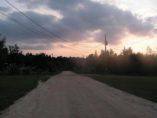 2nd image of 704 Breezy Dr