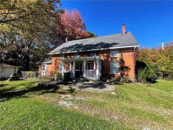 1243 Akron Rd, Wadsworth, OH 44281