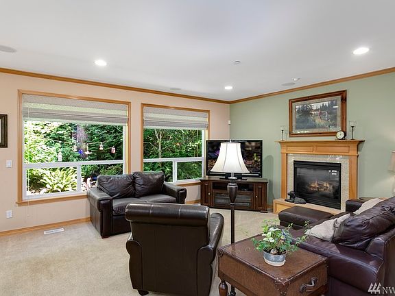 5th image of 21330 NE 149th St