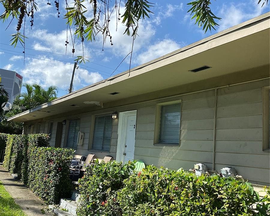 1st image of 1070 NE 80th St APT 1