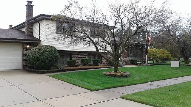 1st image of 8725 Dee Ct