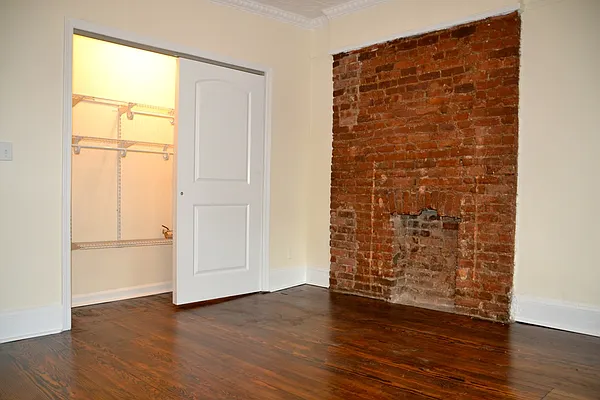 Rented by Oak Tree LLC | media 25