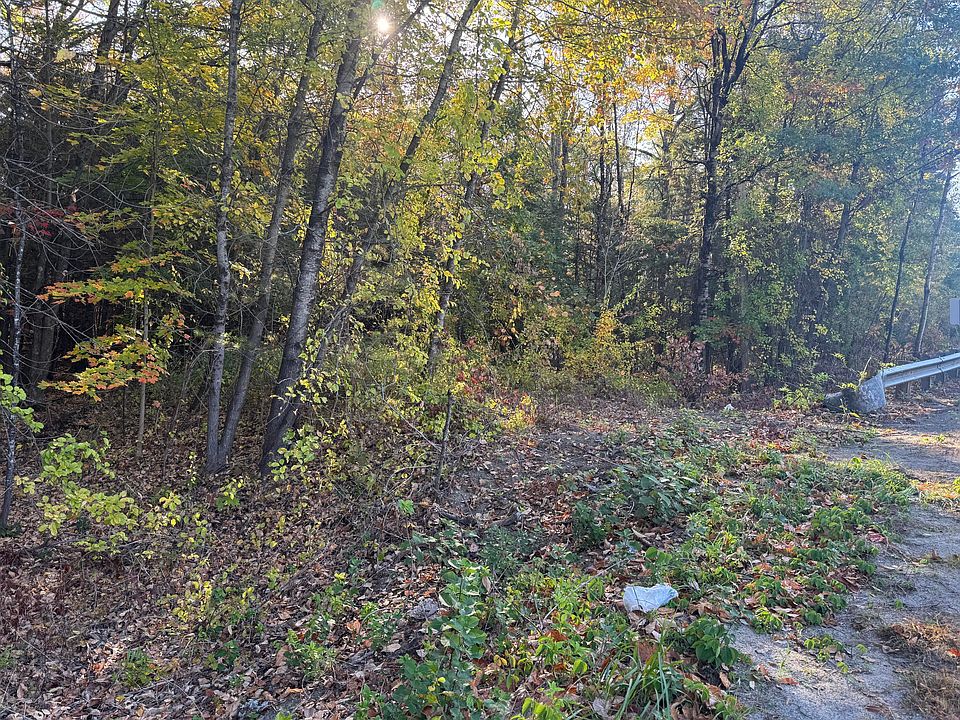 2nd image of 413 Bellsqueeze Road