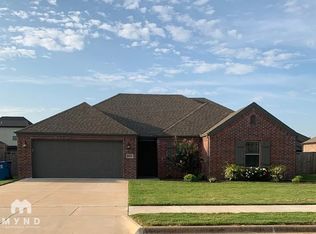 2303 SW Worthington Ave, Bentonville, AR 72713