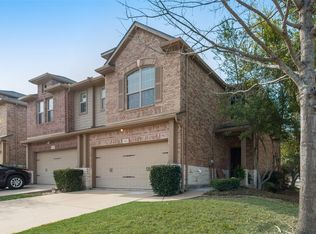 321 Starleaf Trl, Garland, TX 75040
