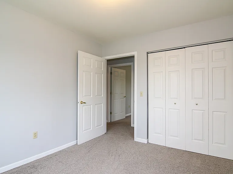 112 Talon Pl — Photo 13