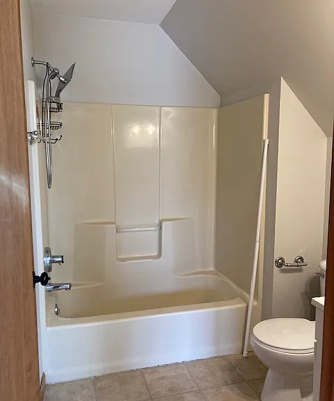 14 Dartmouth Dr — Photo 23