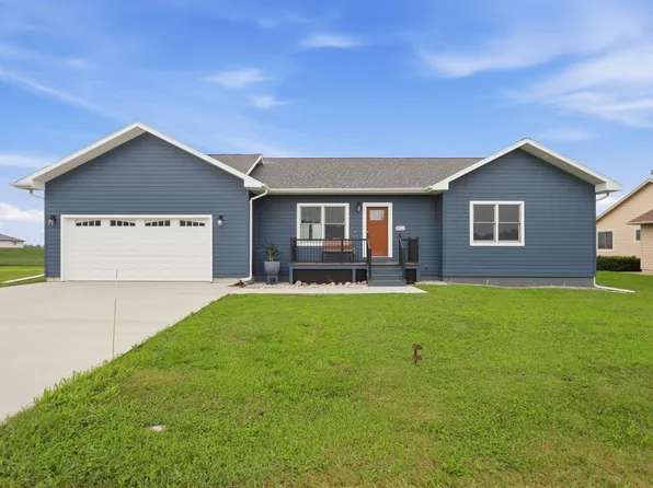 302 S Carlson St, Humboldt, SD 57035