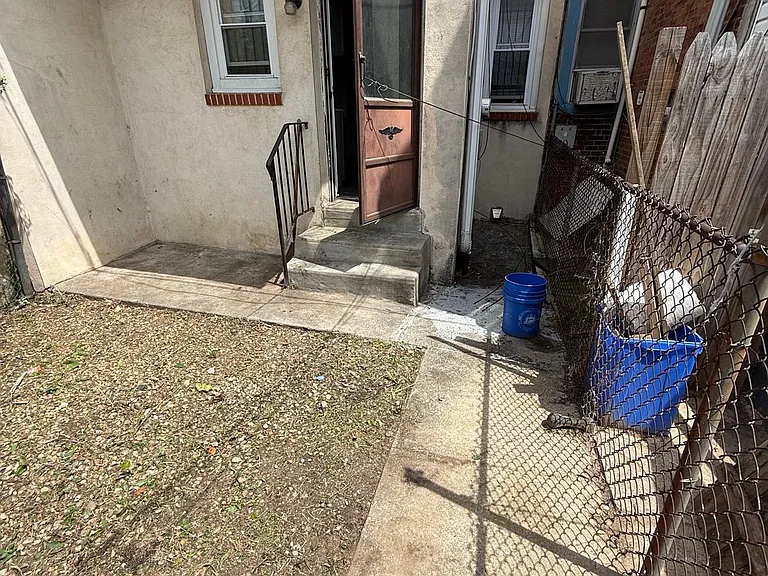 420 N Wilton St — Photo 13