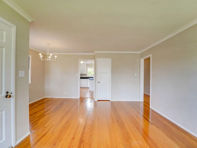 719 I Ave — Photo 6