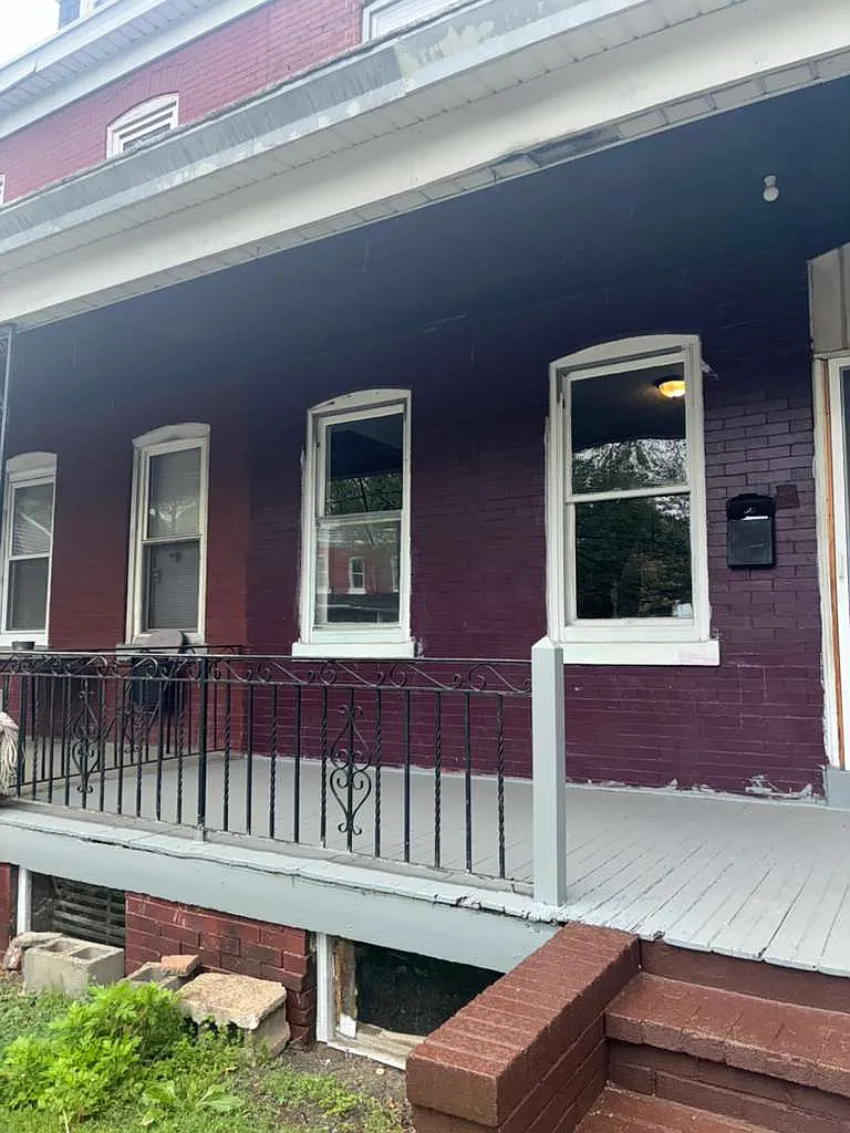 Building Photo - 430 Walnut Ave