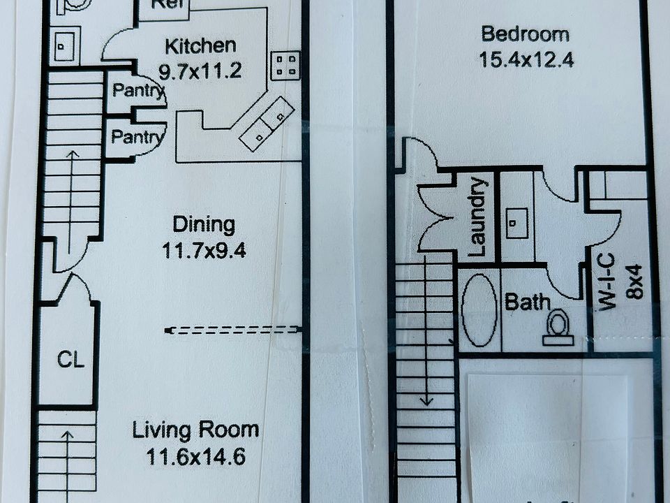 2nd image of 140 Market Place Ave #2