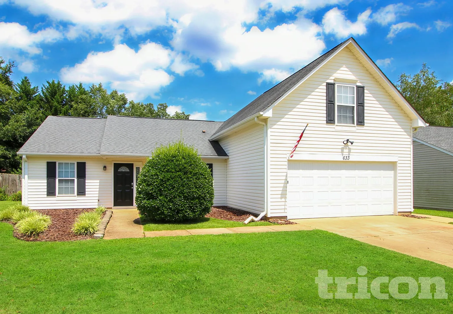 633 Thornbird Circle Boiling Springs SC — Photo 1