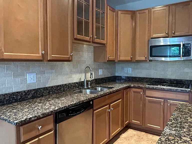 31 Oak Leaf Ln — Photo 6