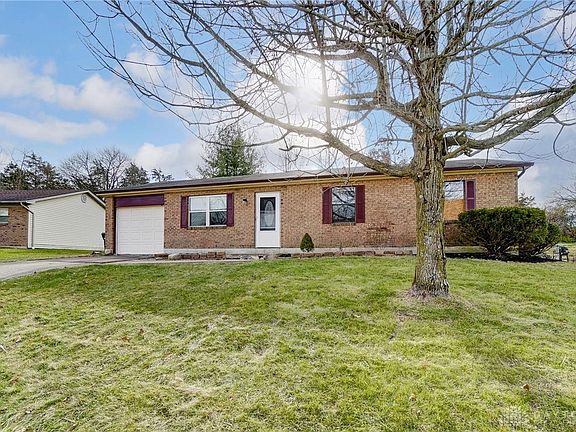 2nd image of 209 Iroquois Dr