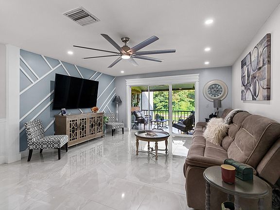 2nd image of 21215 Lago Circle #F