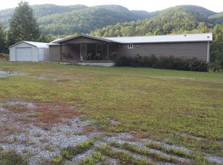 7463 N Us Highway 119, Putney, KY 40865