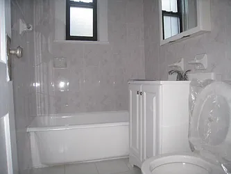 Rented by Alexiou Realty