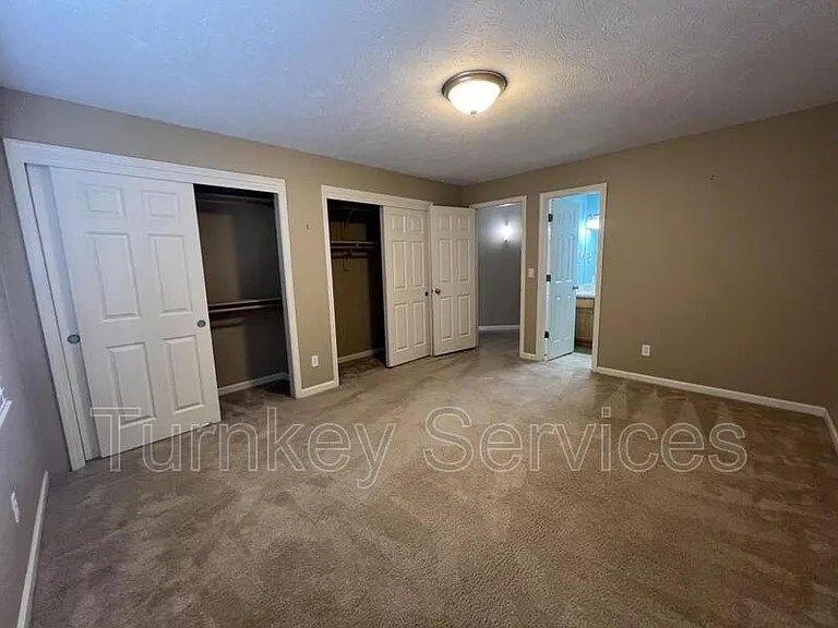 5016 California St #12 — Photo 14