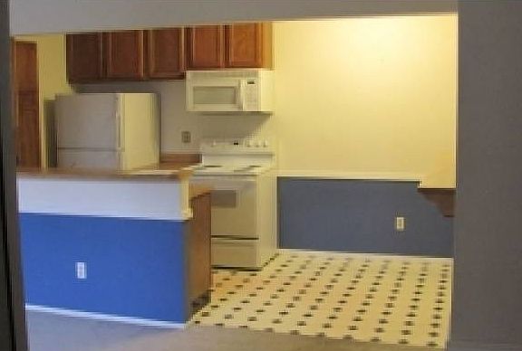 4th image of 6705 S Field St Unit 822