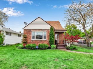 65 N Parker Ave, Buffalo, NY 14216