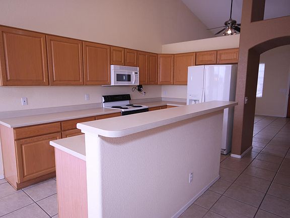 5th image of 9187 E La Palma Dr