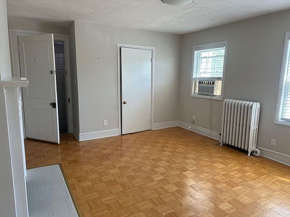 2nd image of 311 S Washington St Suite 1