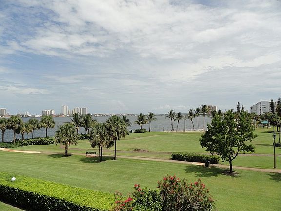 View of Park & Intracoastal