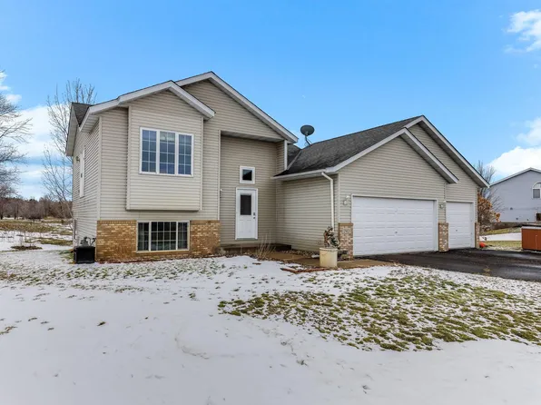 25825 106th St NW, Zimmerman, MN 55398