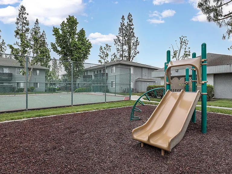 Creekside Village — Photo 12