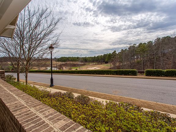 4th image of 3960 Village Center Dr