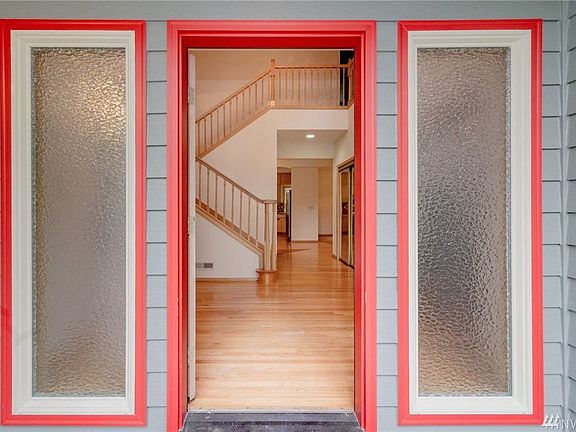 3rd image of 8018 112th St SW