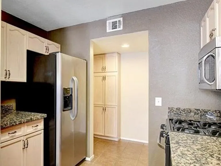 8456 Indigo Sky Ave — Photo 6