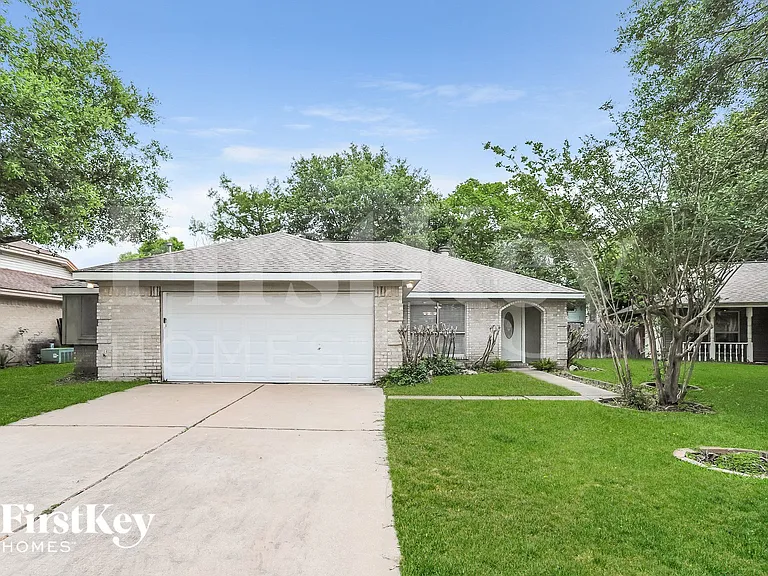 5334 Hazelgrove Dr — Photo 1