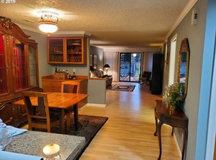 13826 NW 10th Ct APT B, Vancouver, WA 98685