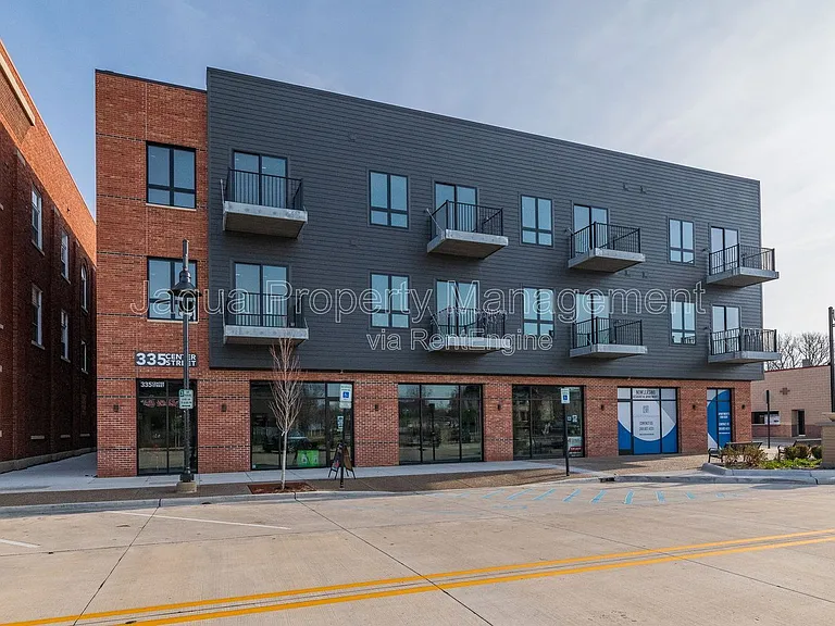 335 Center St #207 — Photo 36