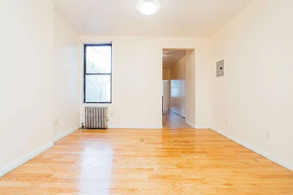 Rented by Nooklyn NYC LLC | media 12