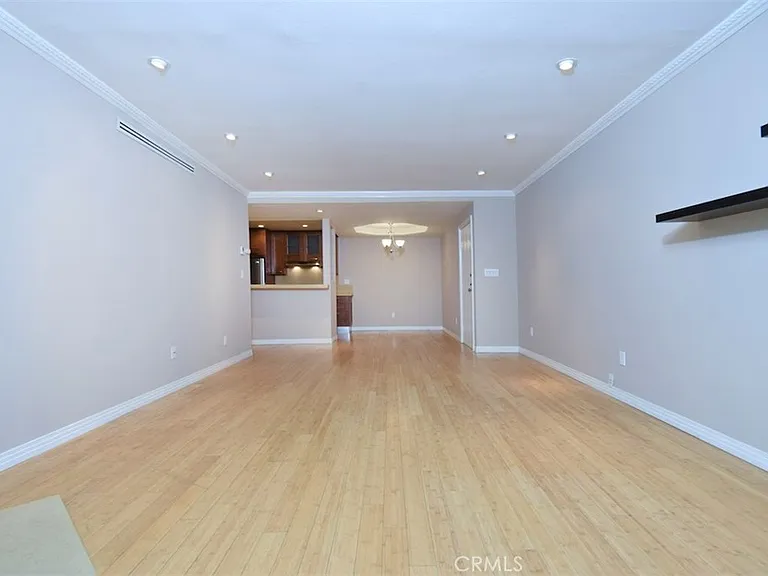 1230 Horn Ave #414 — Photo 14